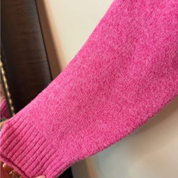 American Eagle Outfitters Pink Crew Neck Sweater size medium - Picture 4 of 6